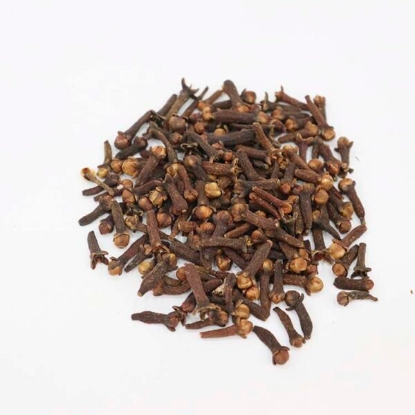 Clove essential oil - Image 2